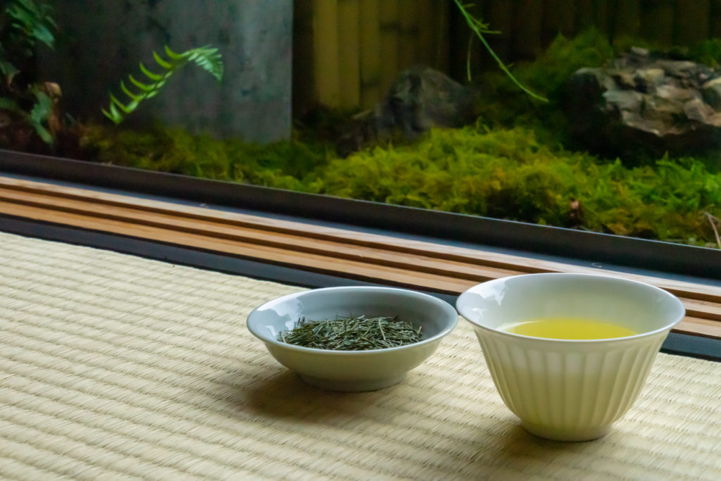 煎茶と茶葉
